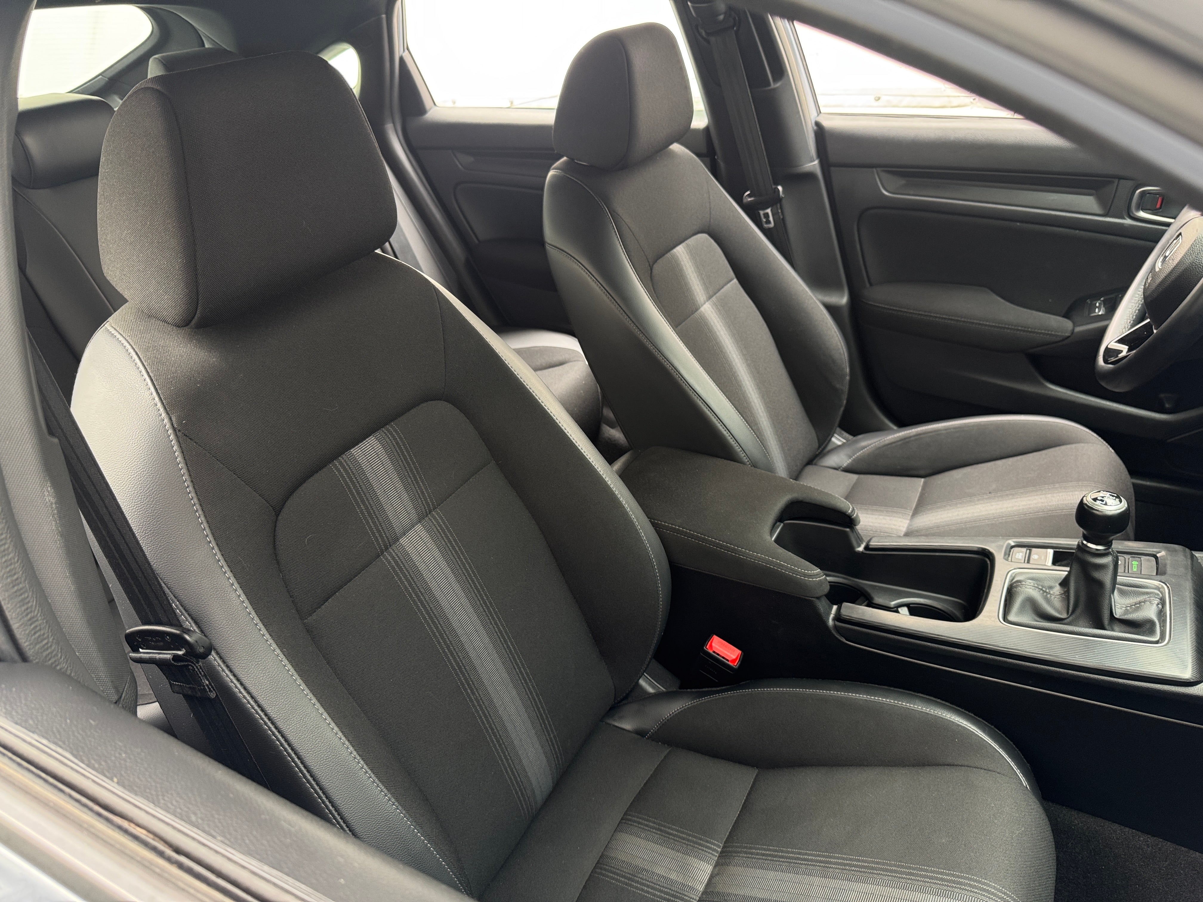 honda civic hatchback 2022 19XFL2G84NE010439 image honda civic hatchback 2022 19XFL2G84NE010439 image